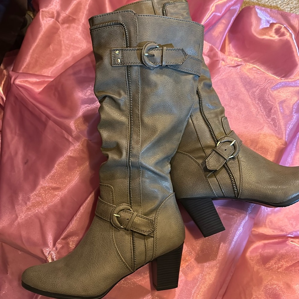 Brand New calf high boots side zipper decorative buckles